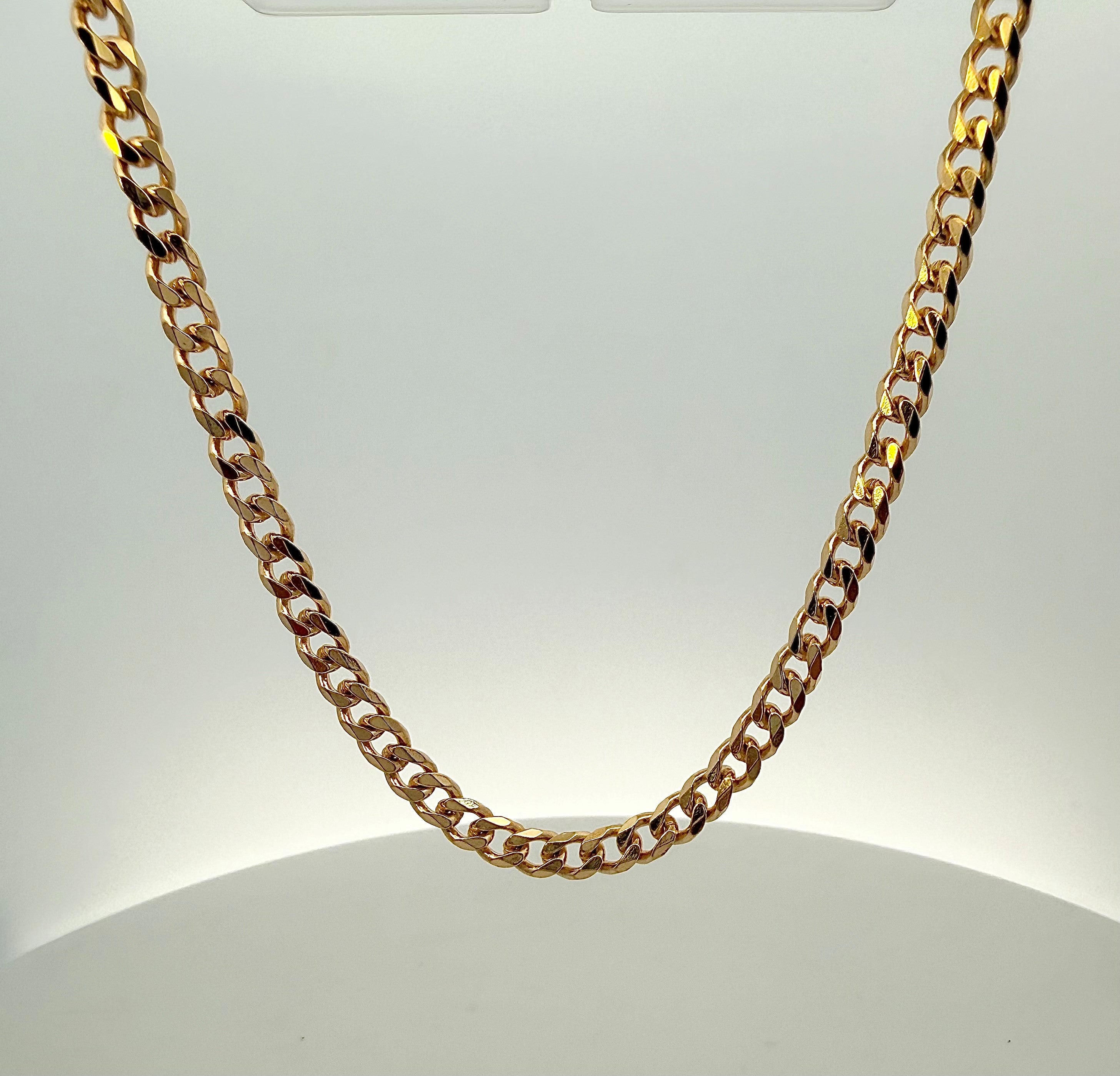 9ct Yellow Gold Chain Necklace in Diamond Cut Curb Link 50cm