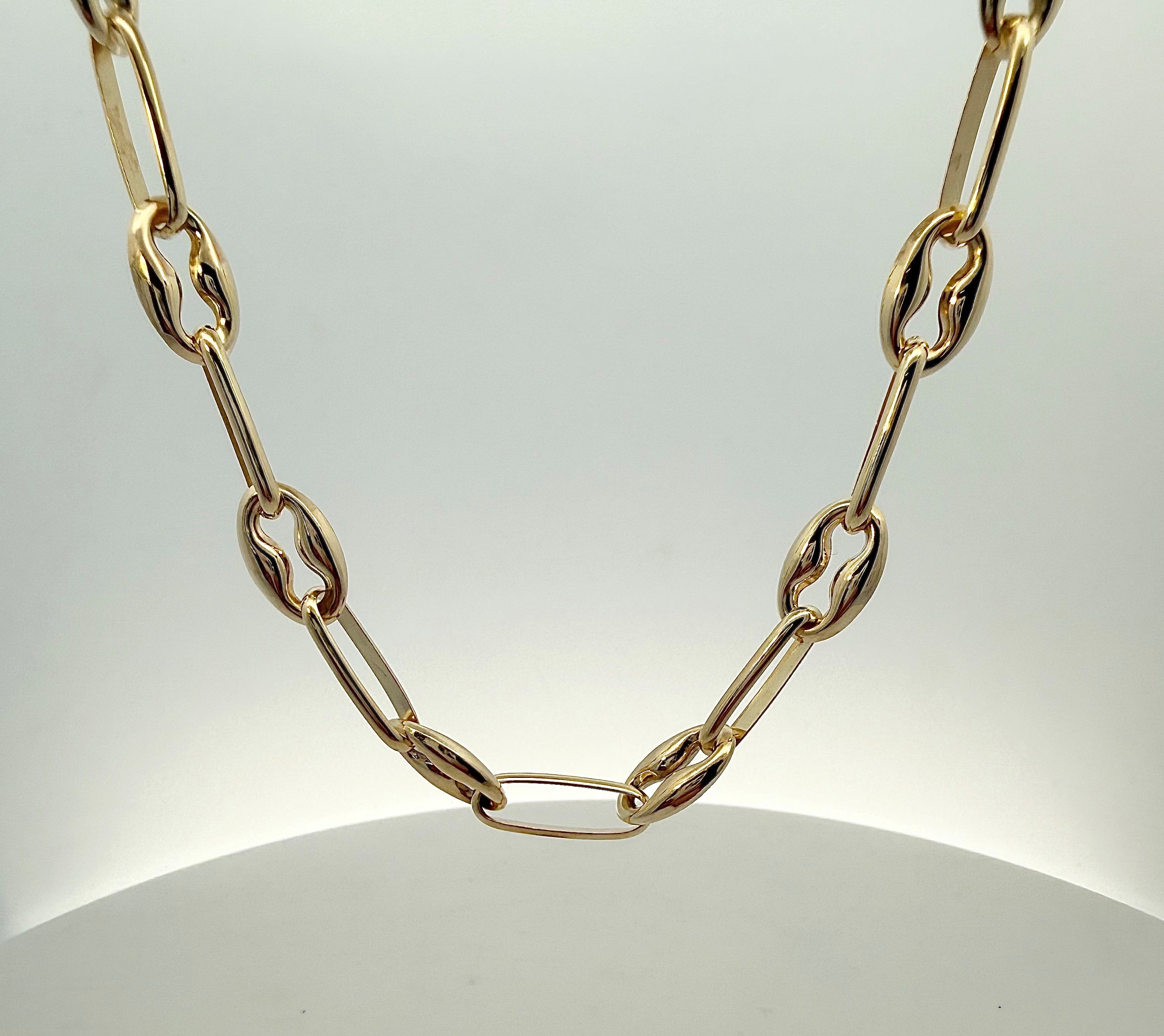 9ct Yellow Gold Chain Necklace in Gucci & Paperclip 53cm