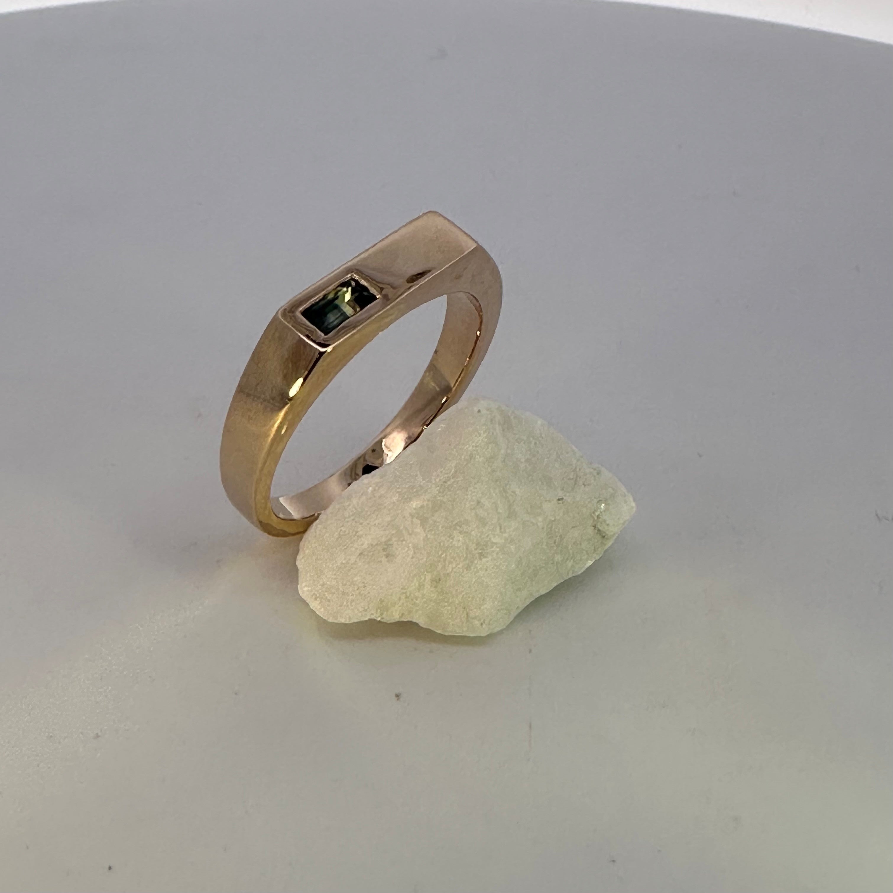 Parti Sapphire Signet Ring