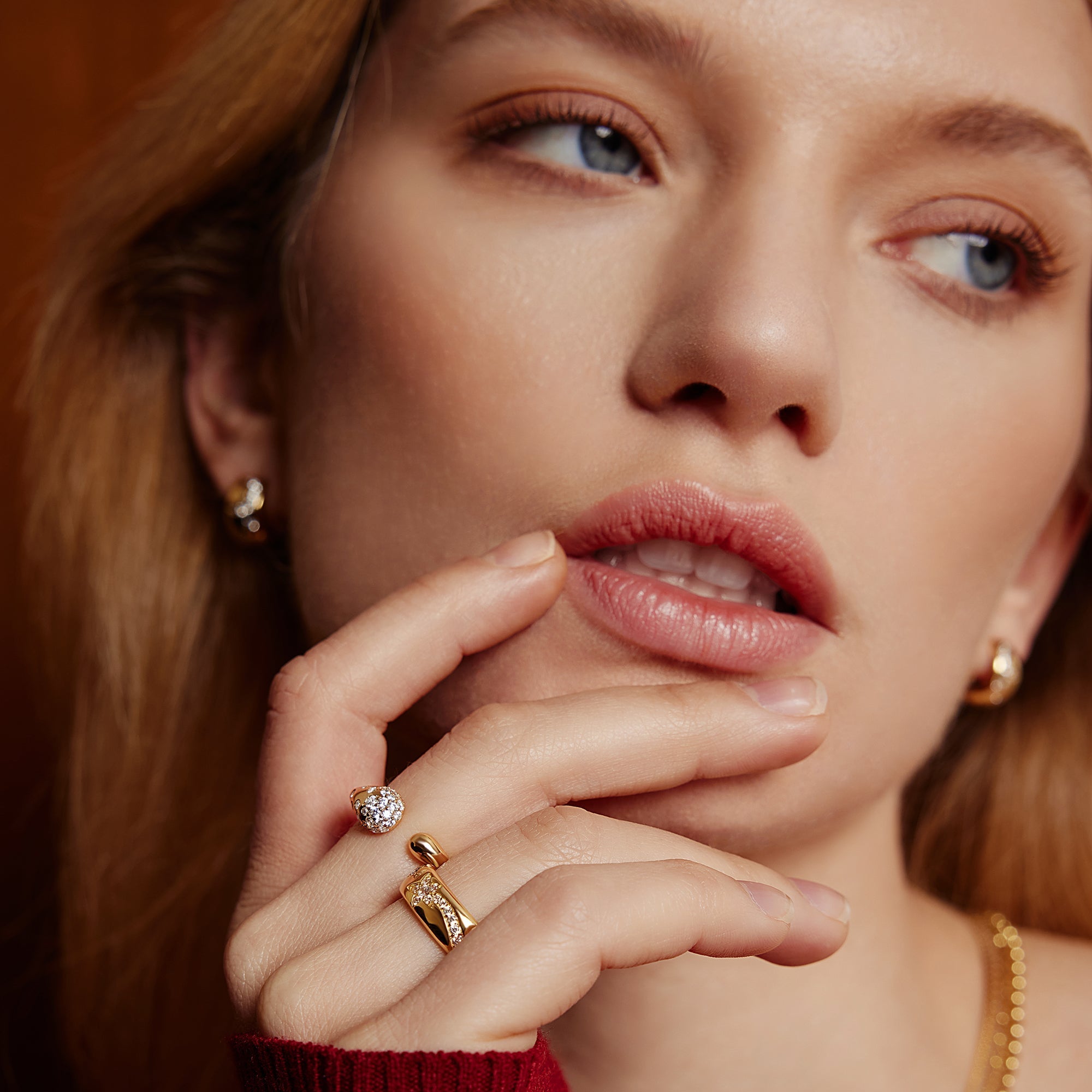 Gold Sparkling Sculptural Crossover Adjustable Ring