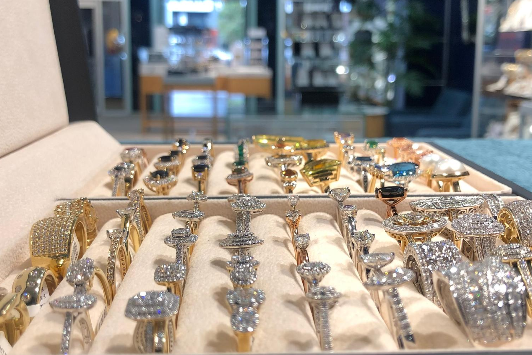 Staffords Ring SALE 2026