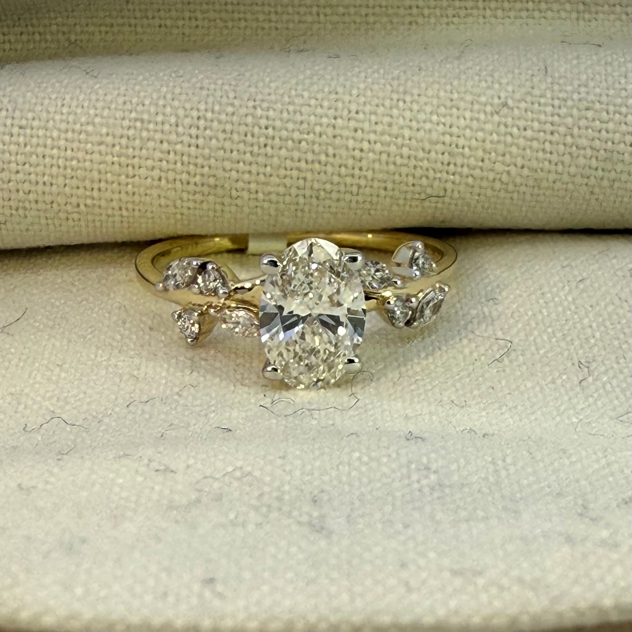 1.0ct Oval Cut Lab Grown Diamond Ring in 10ct Yellow Gold