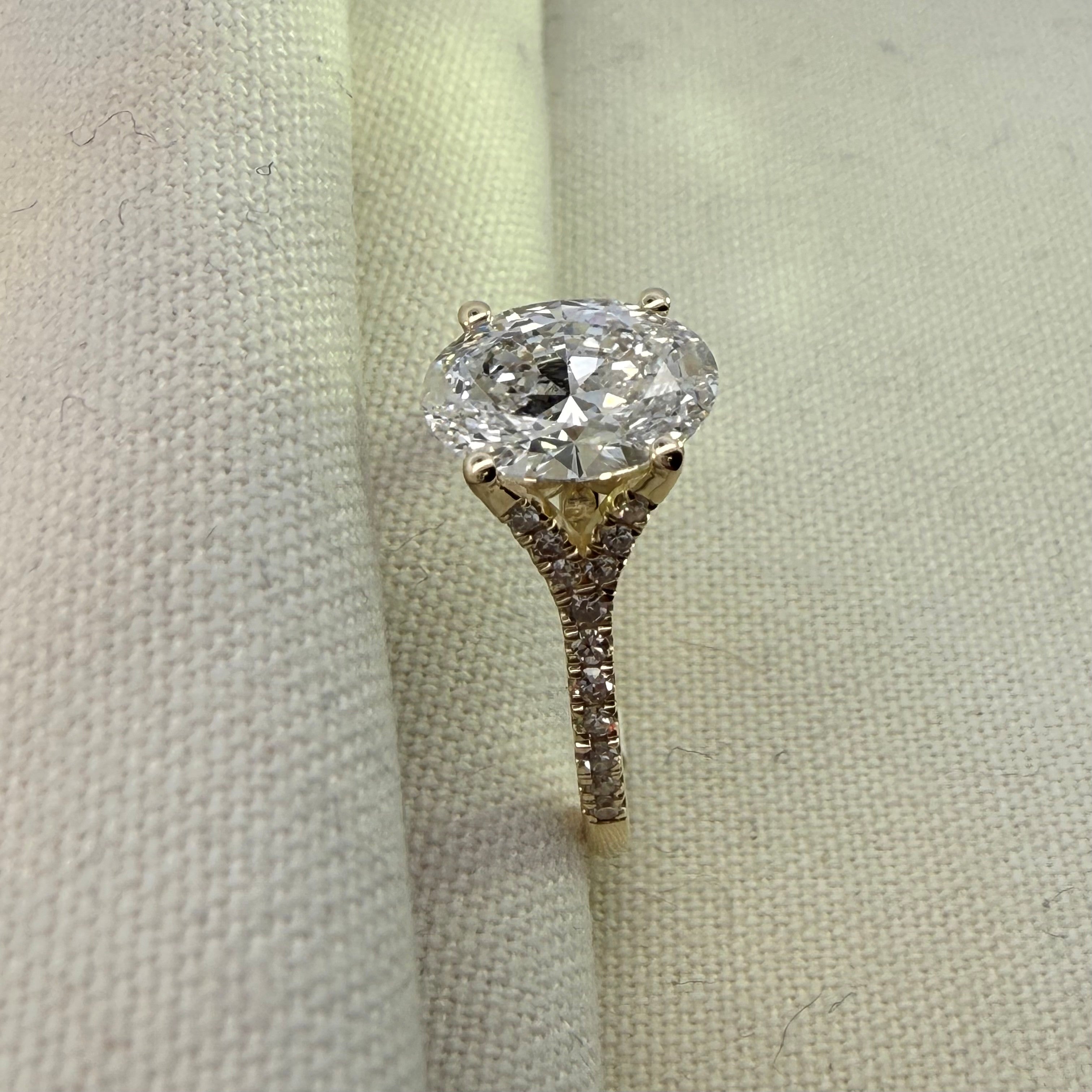 2.0ct Oval Brilliant Cut Lab Grown Diamond Ring in 10ct Yellow Gold