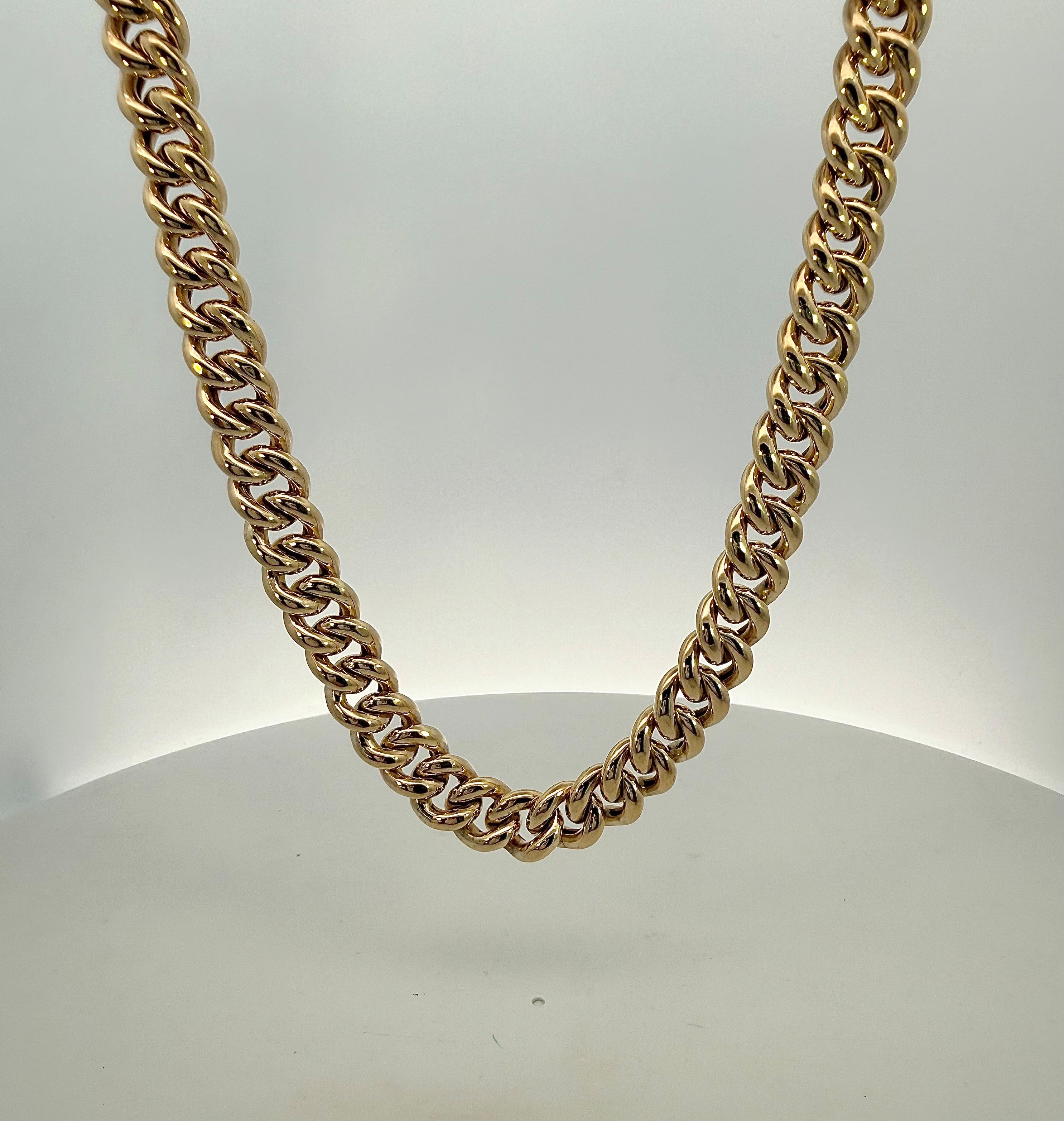 9ct Yellow Gold Chain Necklace in Curb Link 45cm