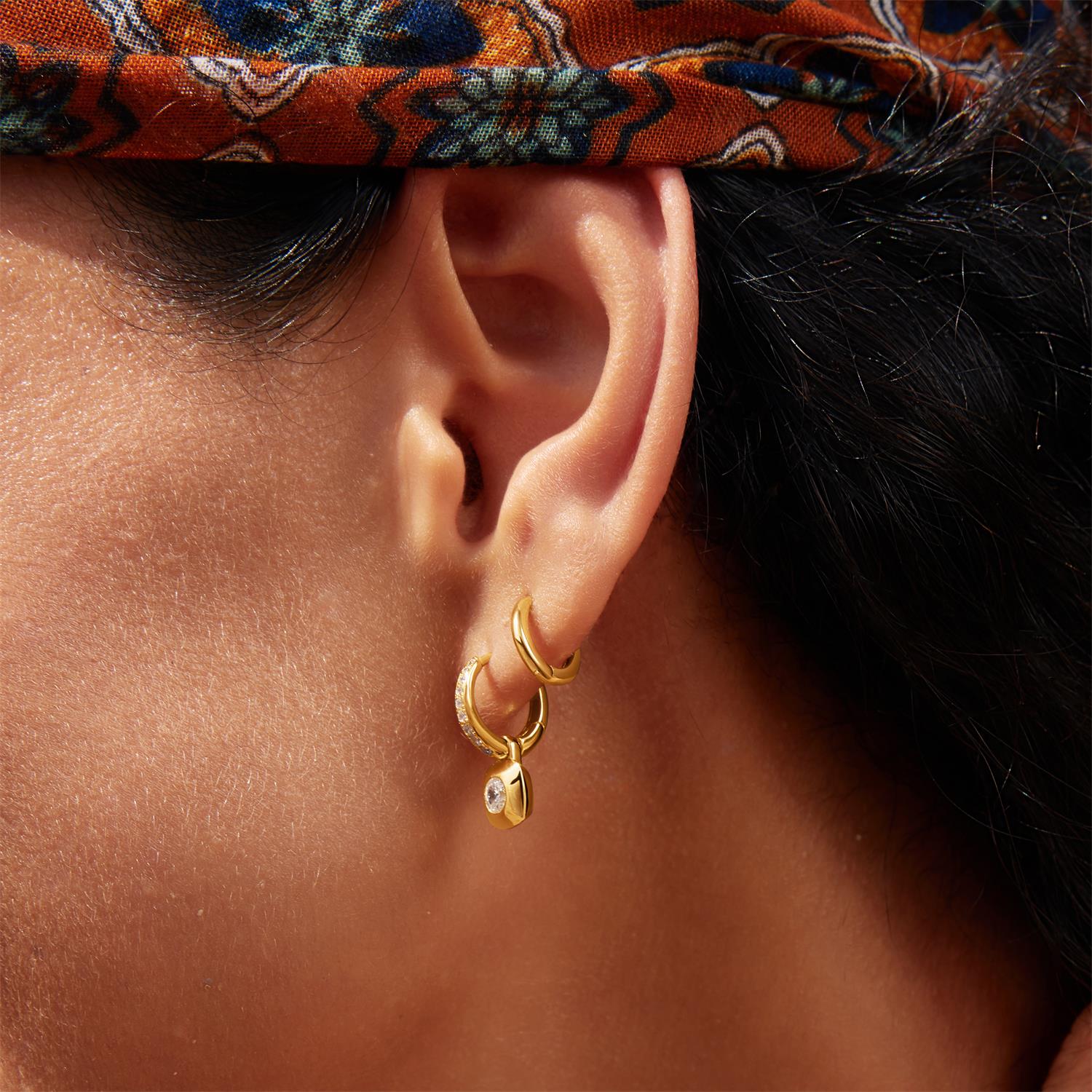 Ania Haie Gold Modern Bezel-Set Huggie Hoop Earrings