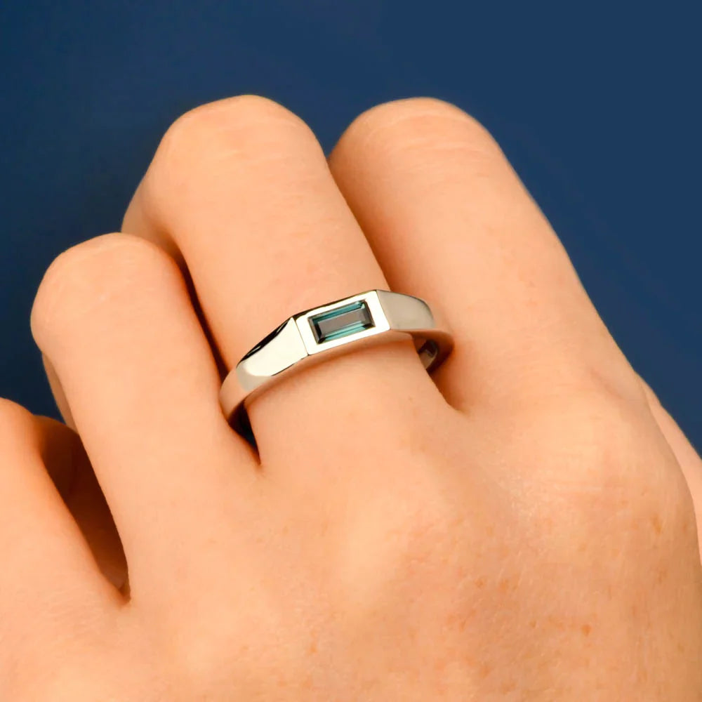 Avery Sapphire Ring
