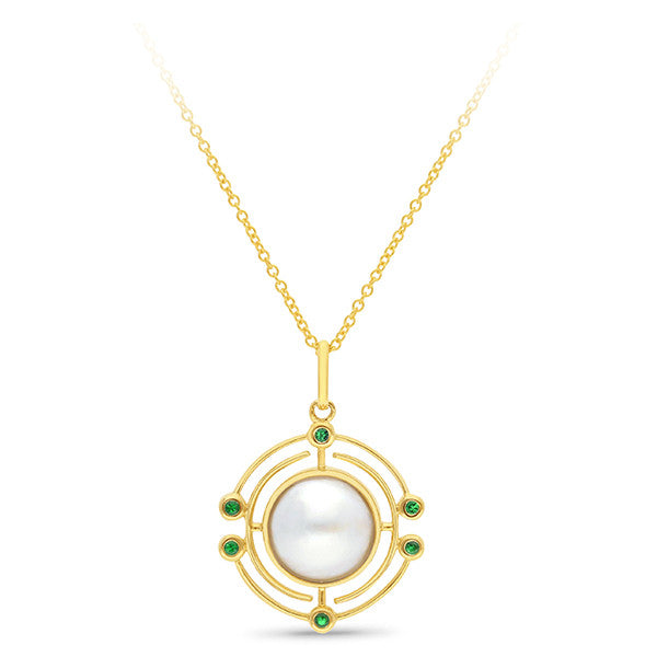 Mabe Pearl & Tzavorite Pendant in 9ct Yellow Gold